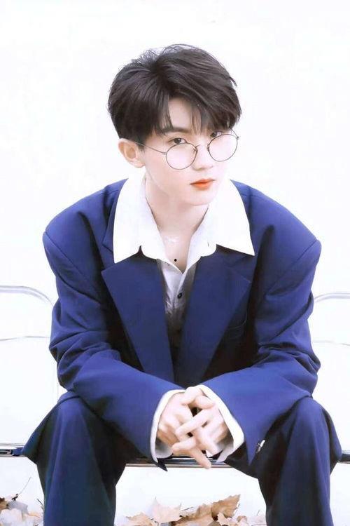 娱乐圈爆料马嘉祺,揭秘明星背后的故事